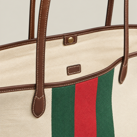 A0034D_FAGAI_8643_010_100_0000_Light-gucci-tribeca-large-tote-bag-with-charm