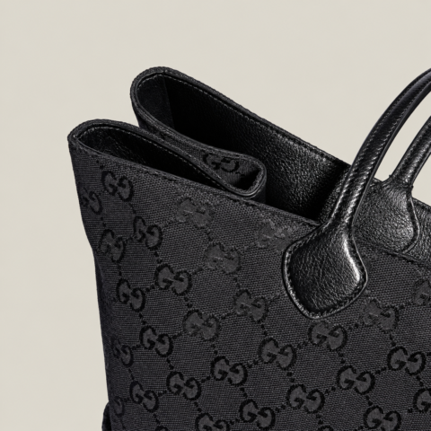 A00B4R_FAGNG_1000_013_100_0000_Light-gucci-ny-large-tote-bag